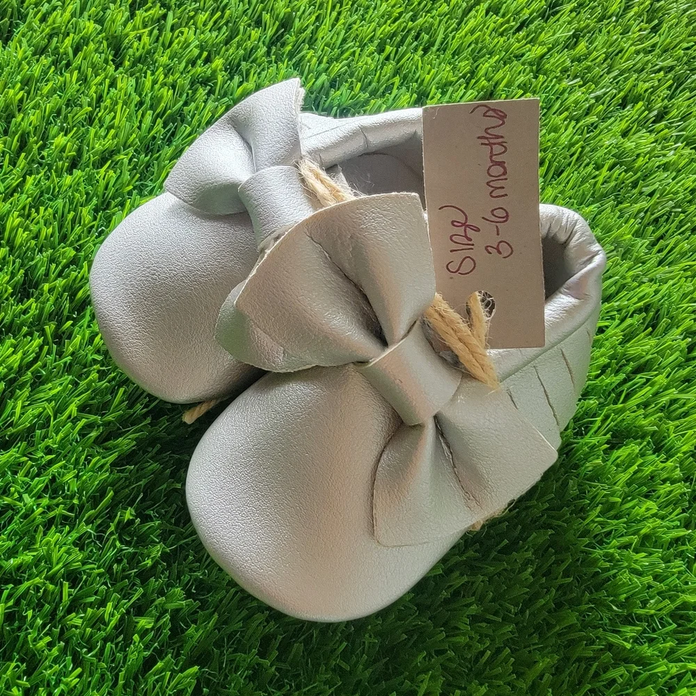 Baby Moccasins Metalic Silver 3-6 months